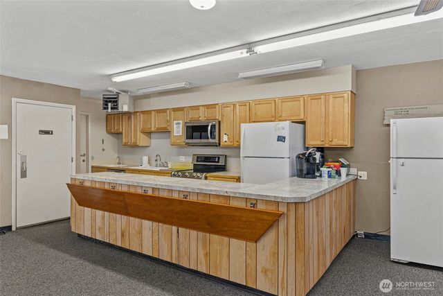 2407 NW 60th Street, Seattle, WA 98107