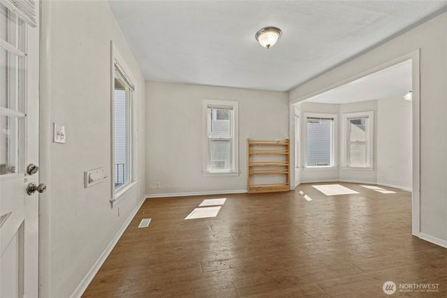 2407 NW 60th Street, Seattle, WA 98107