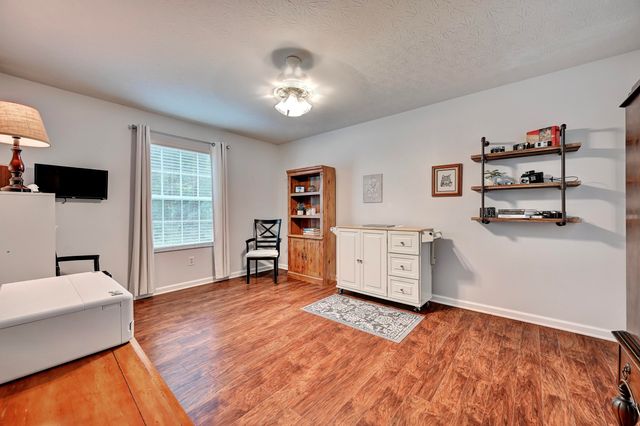 188 Langshire Court, Florence, KY 41042
