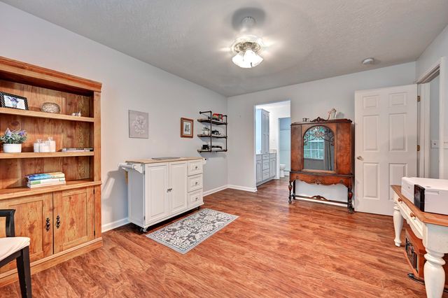 188 Langshire Court, Florence, KY 41042
