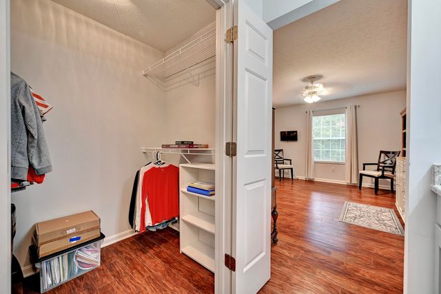 188 Langshire Court, Florence, KY 41042