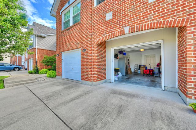 188 Langshire Court, Florence, KY 41042