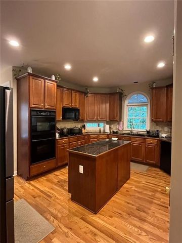 2824 Asteria Pte, Duluth, GA 30097