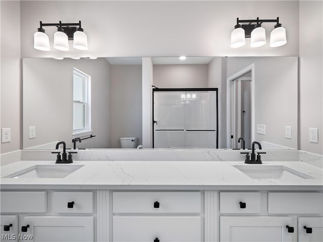 14633 Baywood Lane, Strongsville, OH 44136