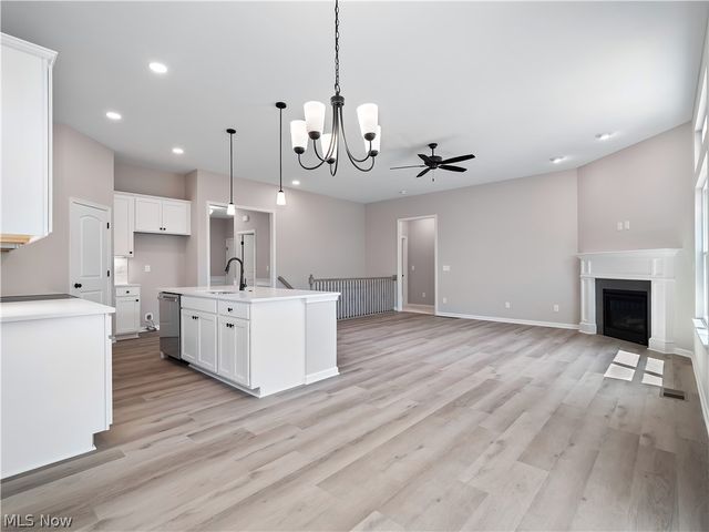14633 Baywood Lane, Strongsville, OH 44136