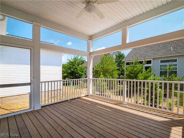 14633 Baywood Lane, Strongsville, OH 44136