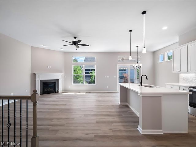 14633 Baywood Lane, Strongsville, OH 44136