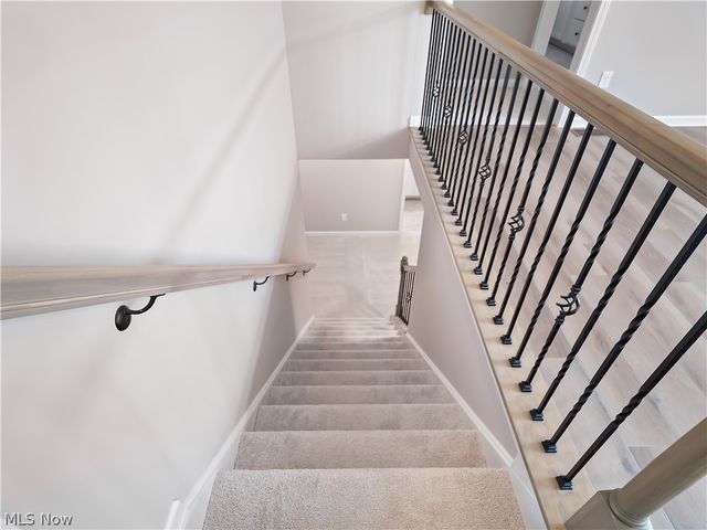 14633 Baywood Lane, Strongsville, OH 44136