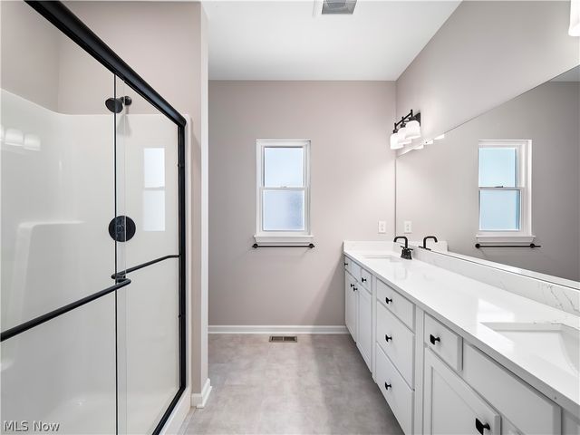 14633 Baywood Lane, Strongsville, OH 44136