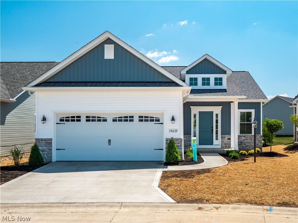 14633 Baywood Lane, Strongsville, OH 44136