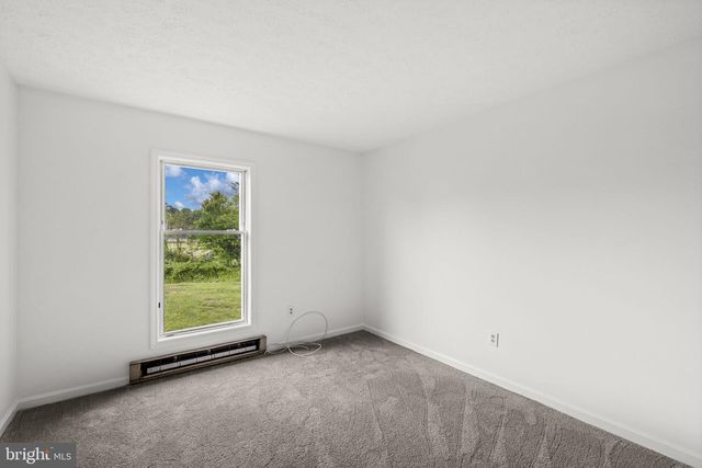 9 PAYNE LN, Amissville, VA 20106
