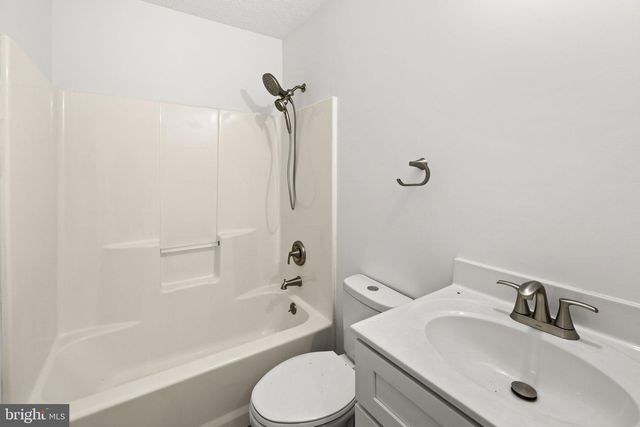 9 PAYNE LN, Amissville, VA 20106