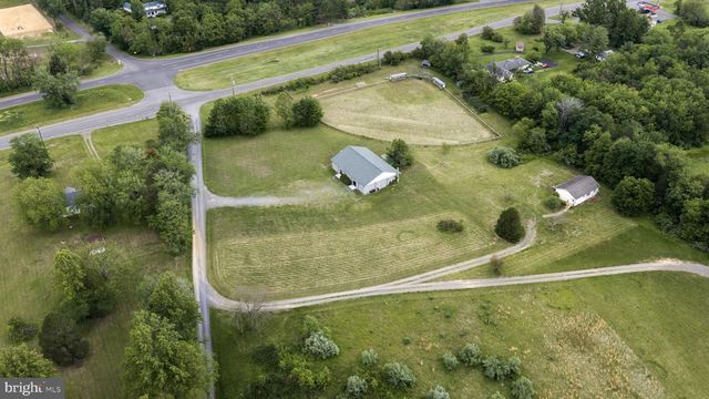 9 PAYNE LN, Amissville, VA 20106
