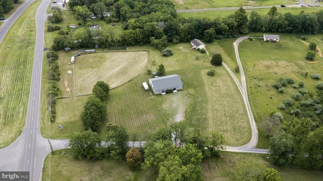 9 PAYNE LN, Amissville, VA 20106