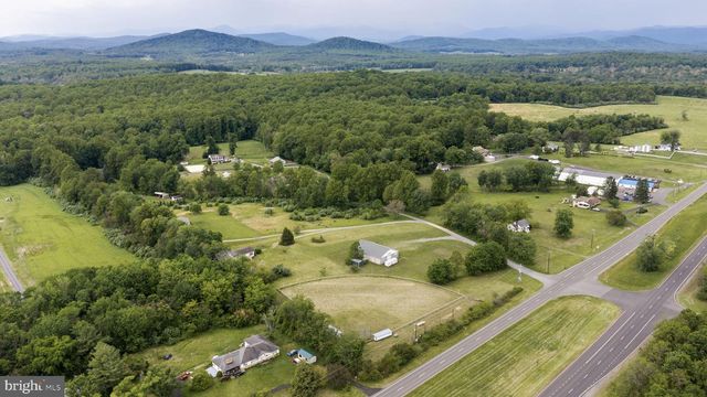 9 PAYNE LN, Amissville, VA 20106