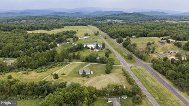9 PAYNE LN, Amissville, VA 20106