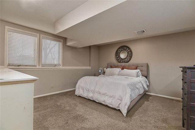 14500 Perry Street, Overland Park, KS 66221