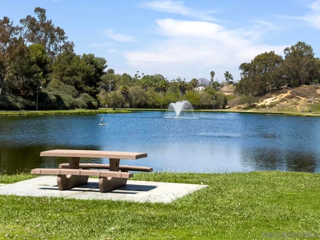514 Calle Montecito 78, Oceanside, CA 92057