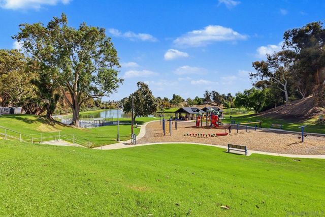 514 Calle Montecito 78, Oceanside, CA 92057