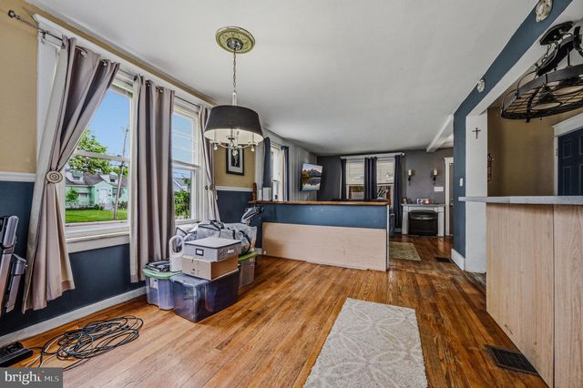 100 WASHINGTON AVE, Elsmere, DE 19805