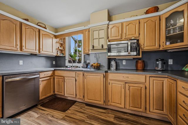 100 WASHINGTON AVE, Elsmere, DE 19805