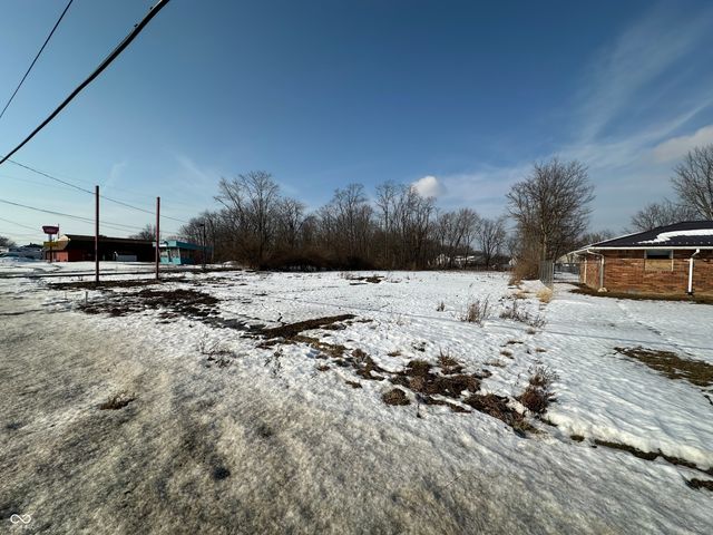 1206 E 53rd Street, Anderson, IN 46013