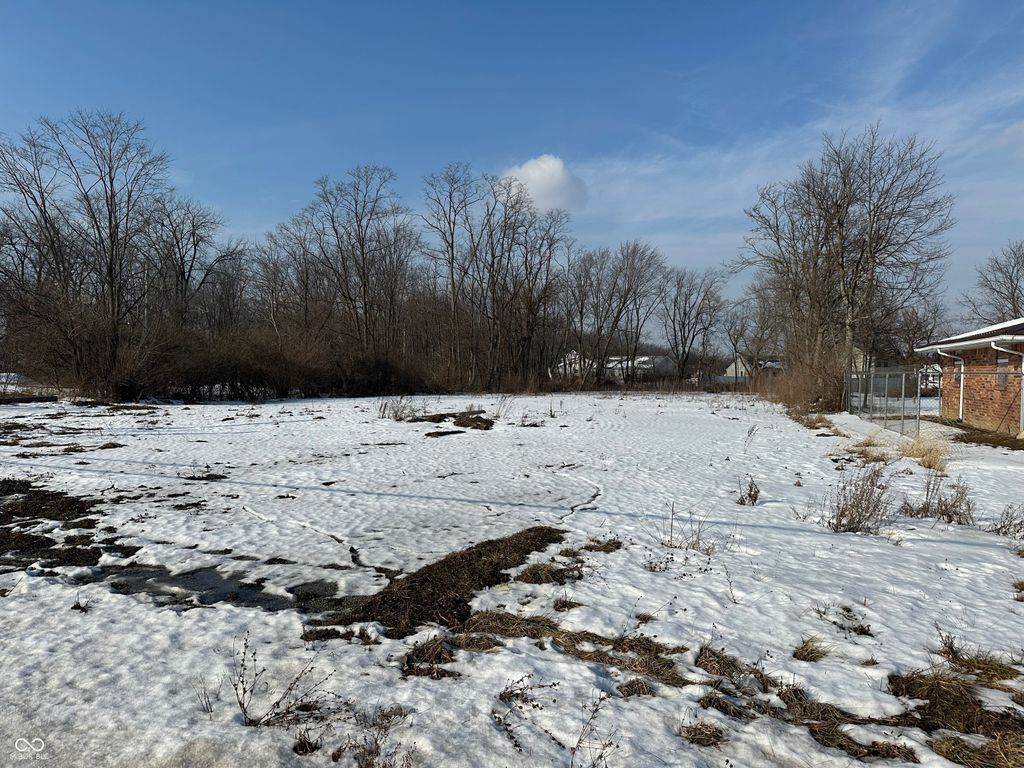 1206 E 53rd Street, Anderson, IN 46013