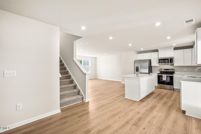 422 Rosewood Drive, Sanford, NC 27330