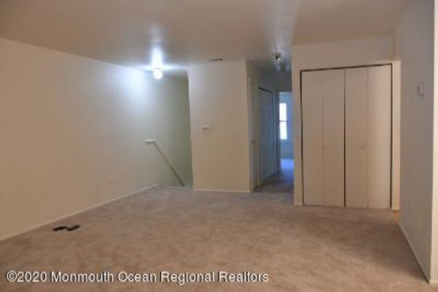 268 Gloucester Court, Matawan, NJ 07747
