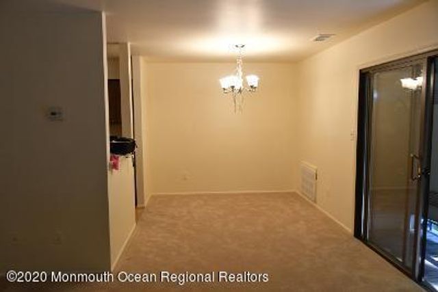 268 Gloucester Court, Matawan, NJ 07747