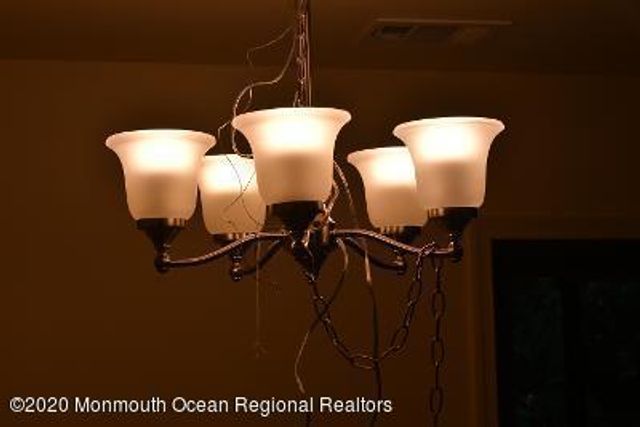 268 Gloucester Court, Matawan, NJ 07747