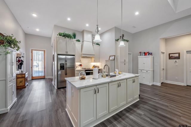 9109 LONG BRANCH DRIVE, Tyler, TX 75703