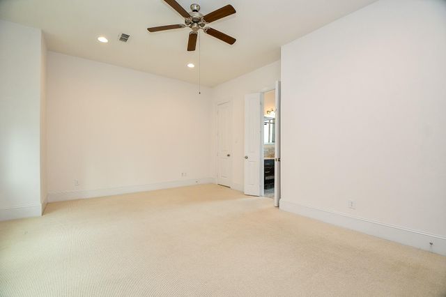 818 Yale Street A, Houston, TX 77007