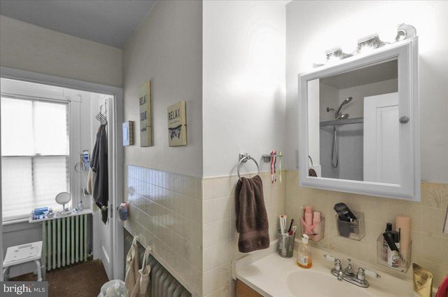 17 E SUMMIT ST, Mohnton, PA 19540