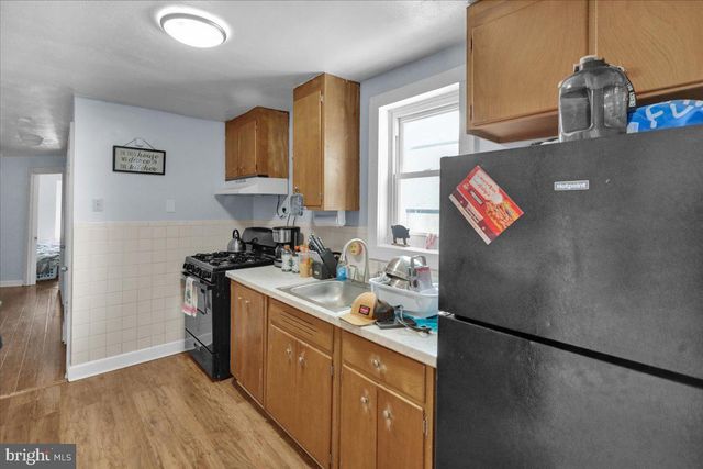 17 E SUMMIT ST, Mohnton, PA 19540