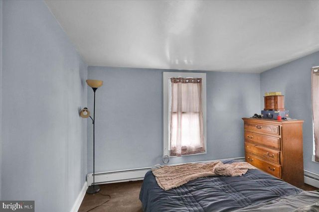 17 E SUMMIT ST, Mohnton, PA 19540