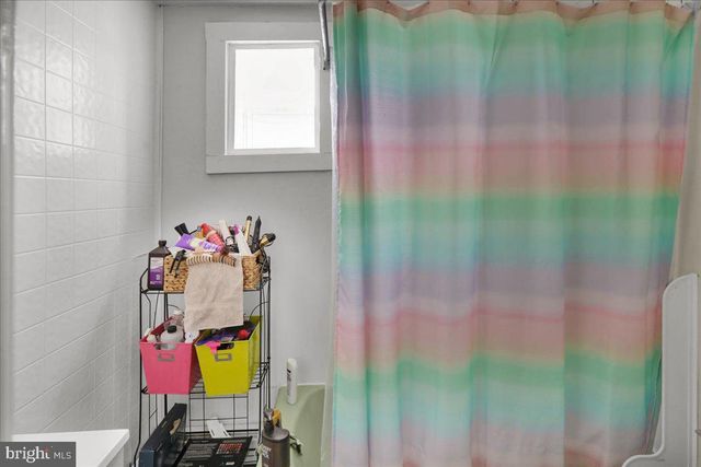 17 E SUMMIT ST, Mohnton, PA 19540