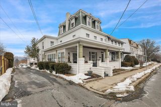 17 E SUMMIT ST, Mohnton, PA 19540