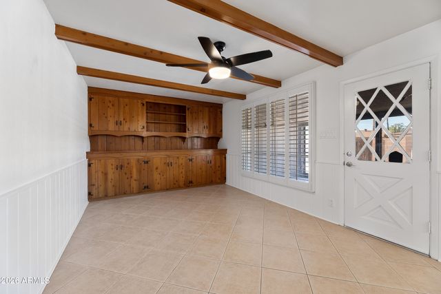 8520 E ROMA Avenue, Scottsdale, AZ 85251