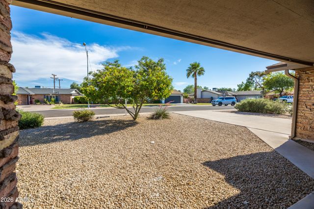 8520 E ROMA Avenue, Scottsdale, AZ 85251