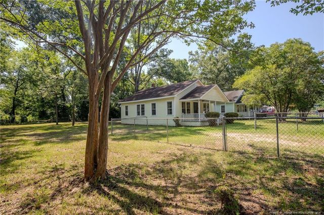 213 Triangle Place, Fayetteville, NC 28312