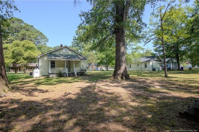 213 Triangle Place, Fayetteville, NC 28312