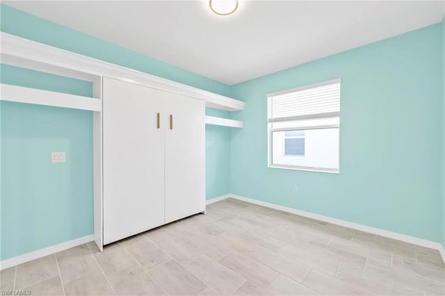 2127 Hamlin ST, Naples, FL 34120