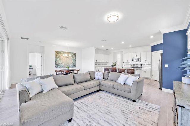 2127 Hamlin ST, Naples, FL 34120