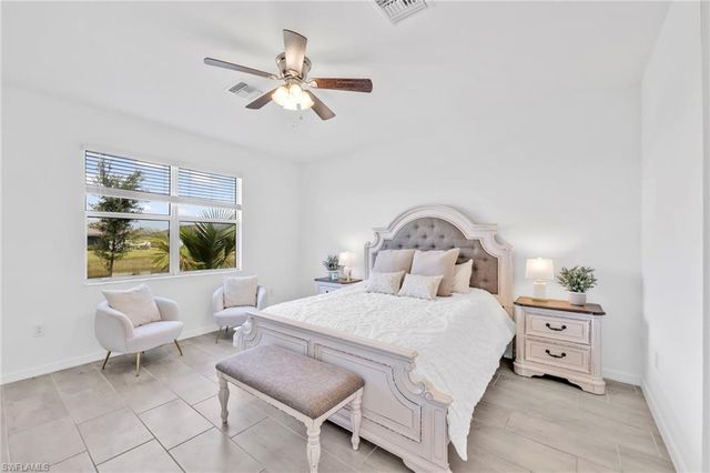 2127 Hamlin ST, Naples, FL 34120