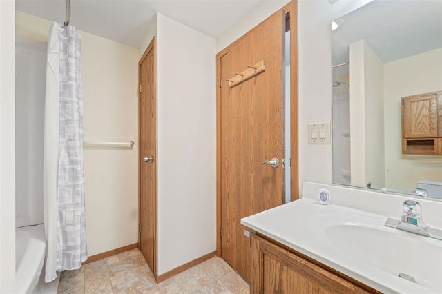 14335 21 Mile Road, Big Rapids, MI 49307