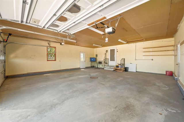 14335 21 Mile Road, Big Rapids, MI 49307