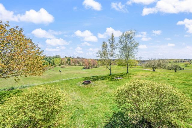 14335 21 Mile Road, Big Rapids, MI 49307