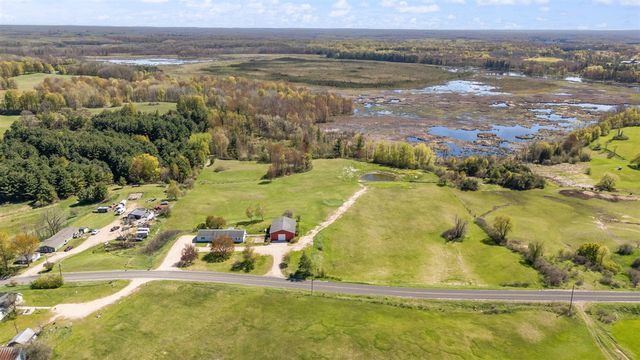 14335 21 Mile Road, Big Rapids, MI 49307