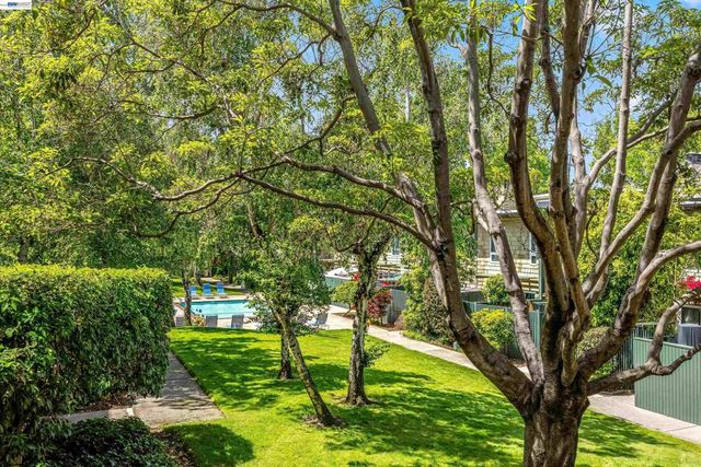 847 N Humboldt St 210, San Mateo, CA 94401
